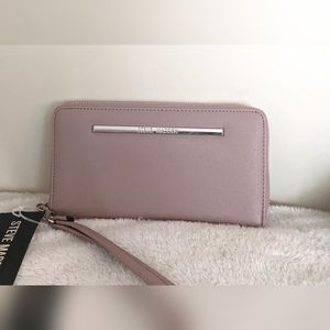 Steve Madden wallet
